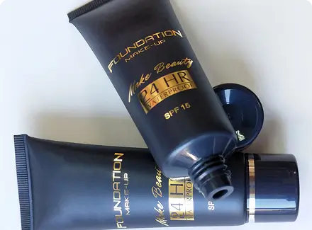 Cosmetics（images 18）